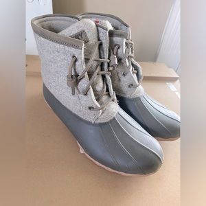 Women’s Sperry Boots